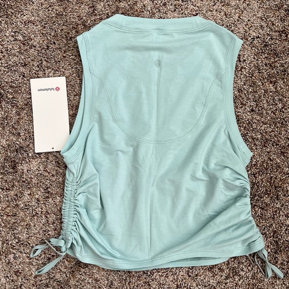 Lululemon Cinch It Up Tank Top - size 4 - Picture 5 of 6